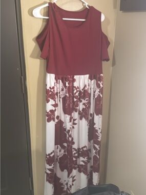 Rosetti Burgundy and White Floral Cold-Shoulder Maxi Dress